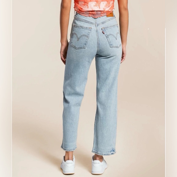 Levi's Denim - Levi’s Premium Ribcage Ankle Straight Stretch Jean Light Wash 29